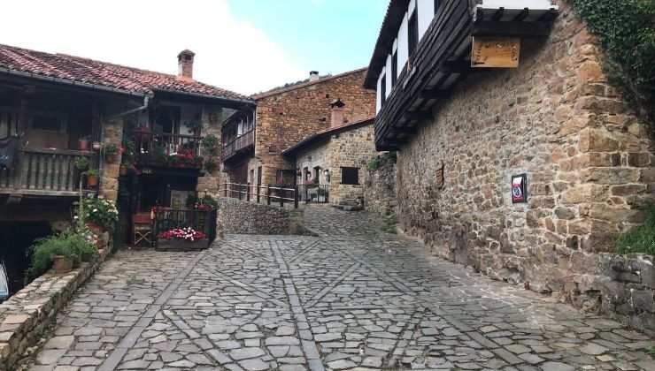 Bárcena Mayor, Cantabria, viaje, pueblo